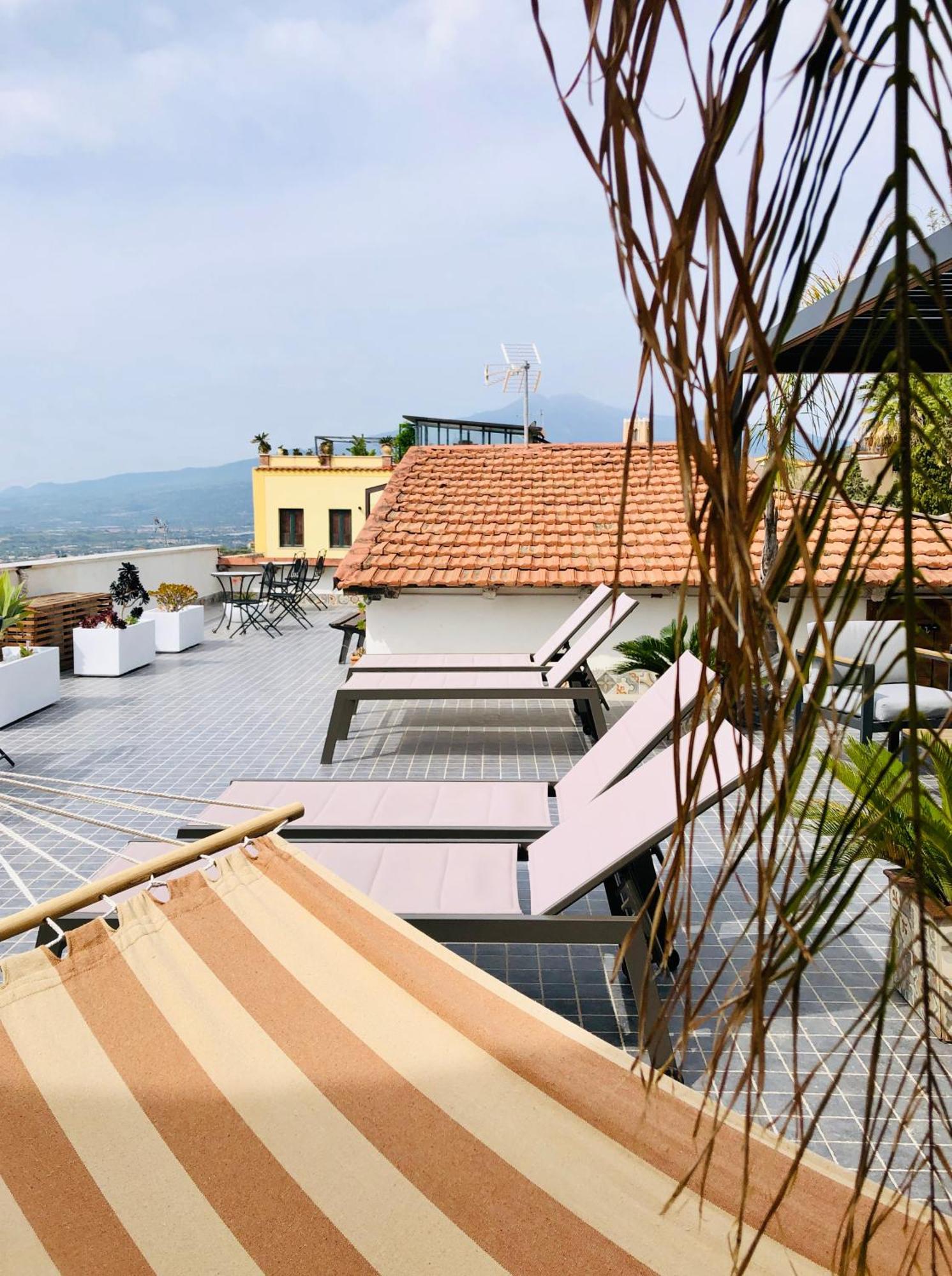 Taormina Center Private Apartments By Fragranza Di Sicilia Exteriér fotografie